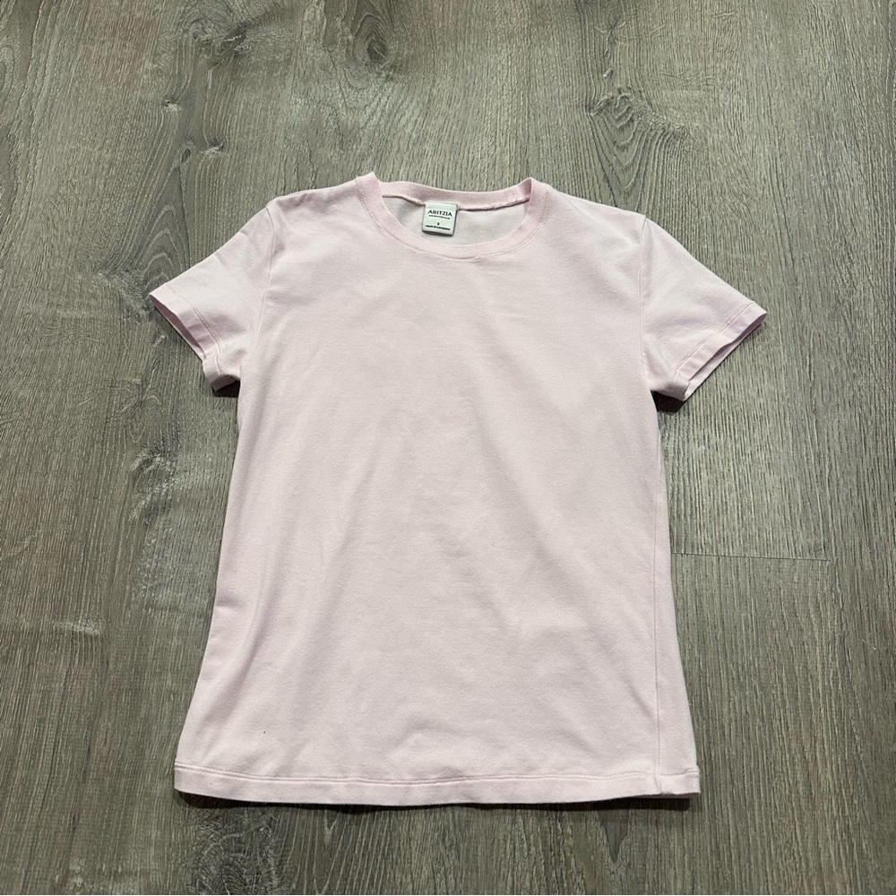 Aritzia light pink short sleeve top cotton size small
